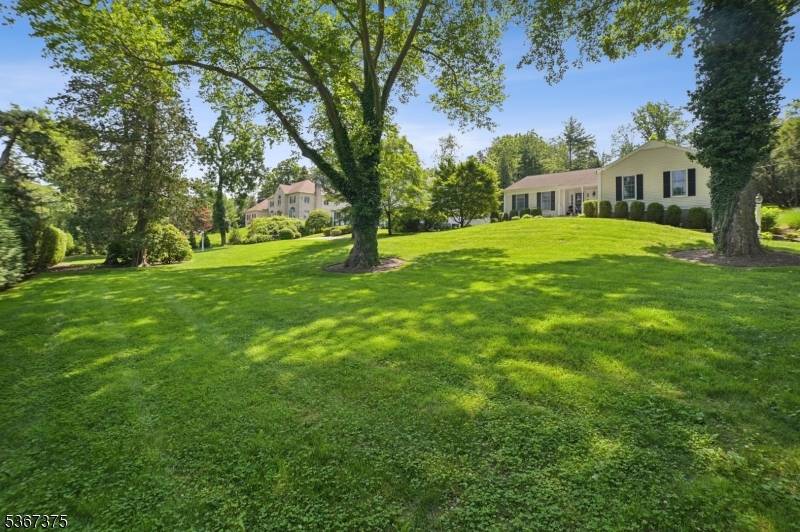 Chatham Twp., NJ 07928,415 Fairmount Ave