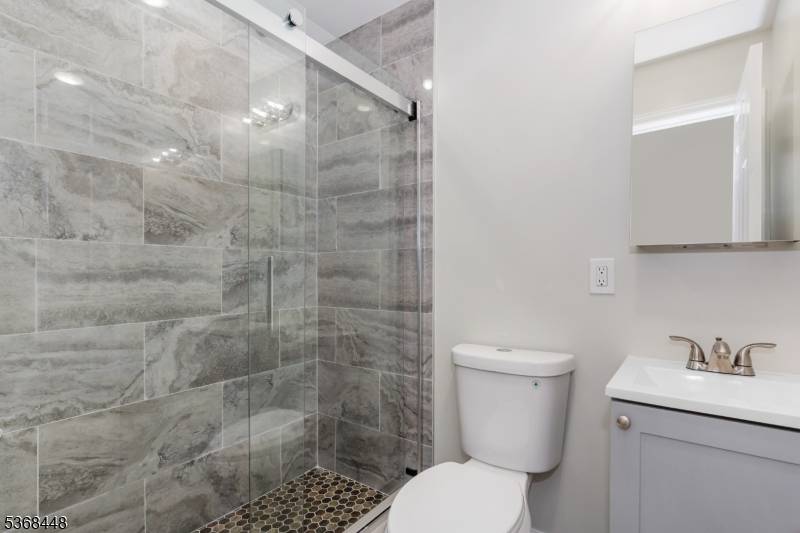 Clifton City, NJ 07011,137 Mahar Ave #2