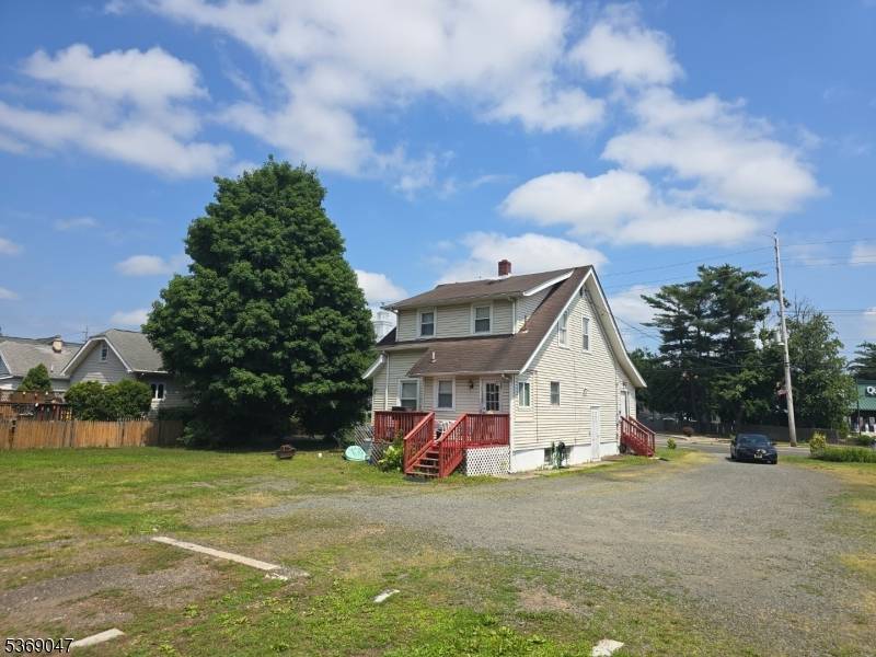 Middlesex Boro, NJ 08846,423 Union Ave