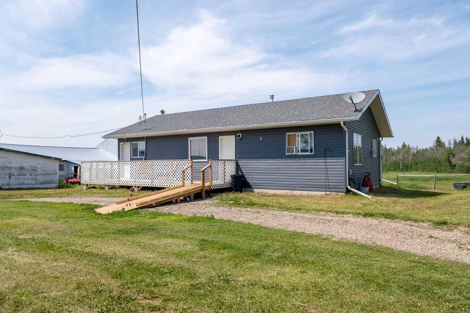 Rural Red Deer County, AB T4G 0E4,35270 791 HWY