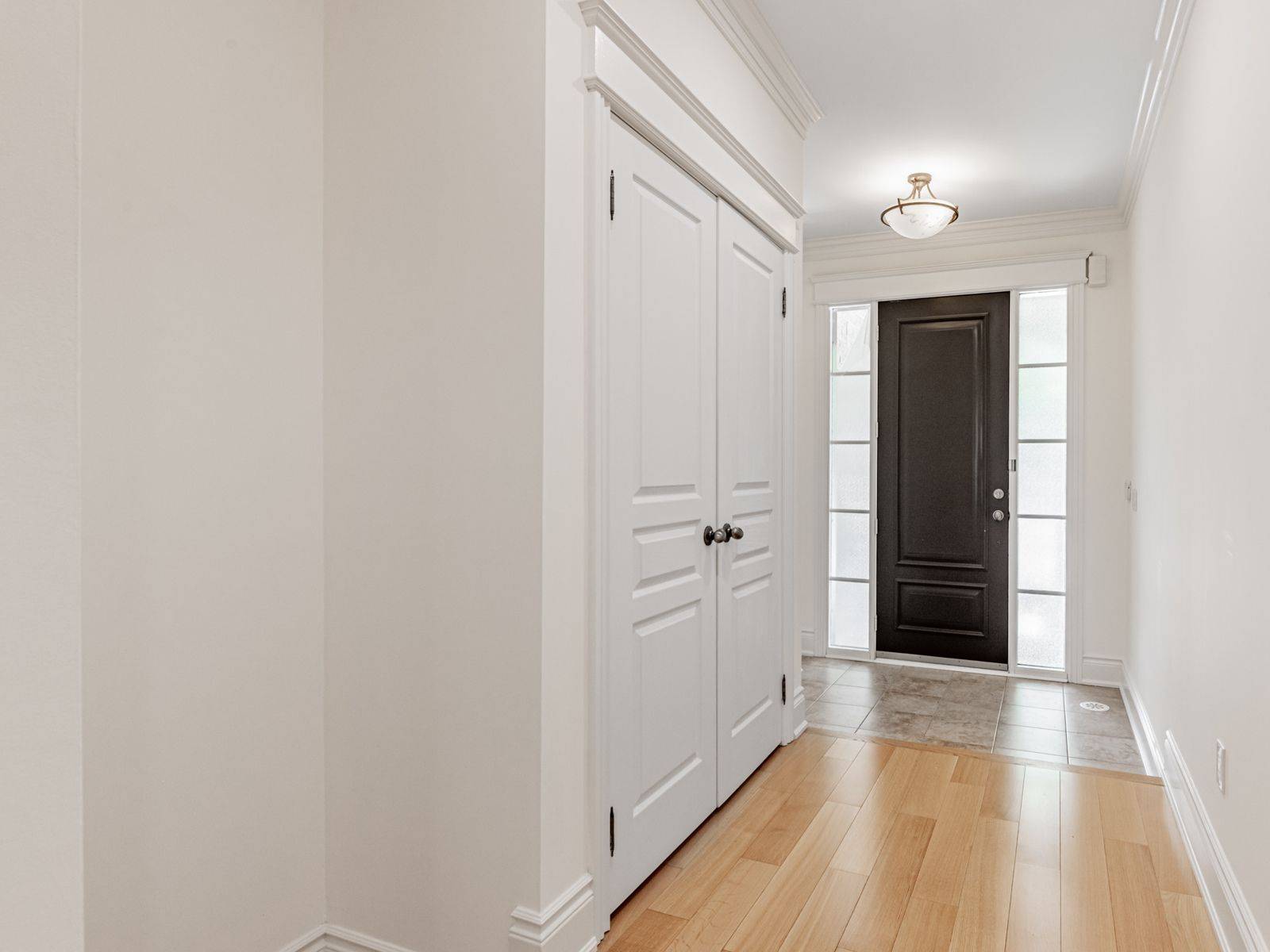 Richmond Hill, ON L4S 0E7,12 Jenny Thompson CT