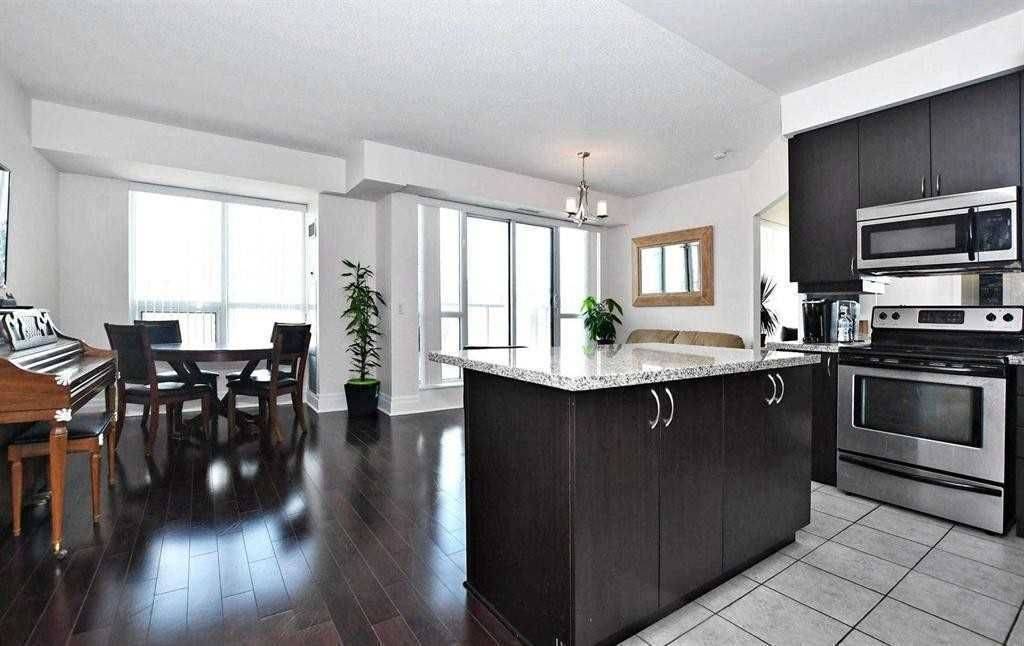 Markham, ON L6G 0B7,21 Upper Duke CRES #405