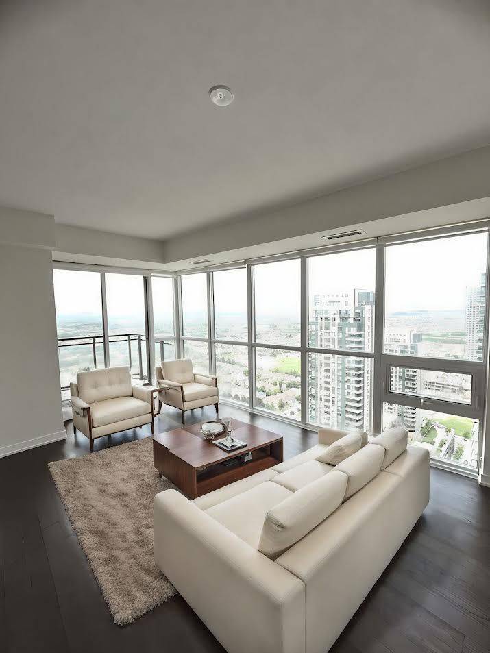 Mississauga, ON L5B 0J7,4011 Brickstone Mews #3402