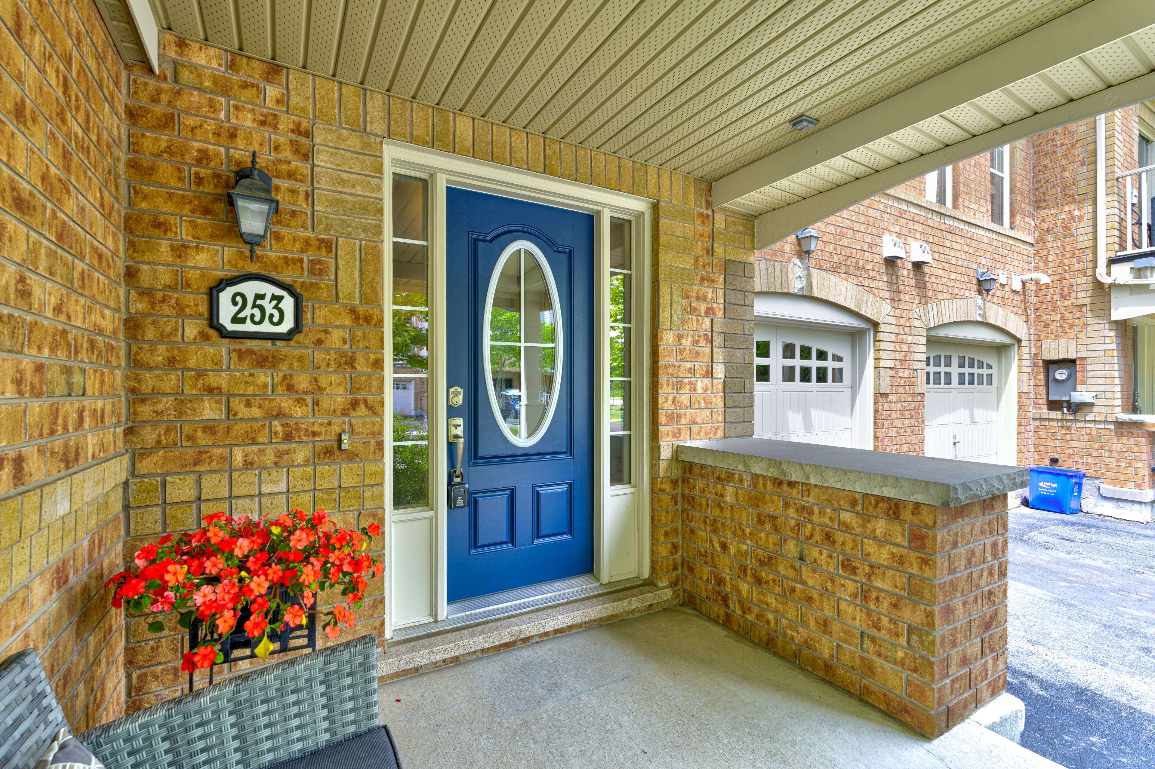 Milton, ON L9T 7B7,253 Wetenhall LNDG