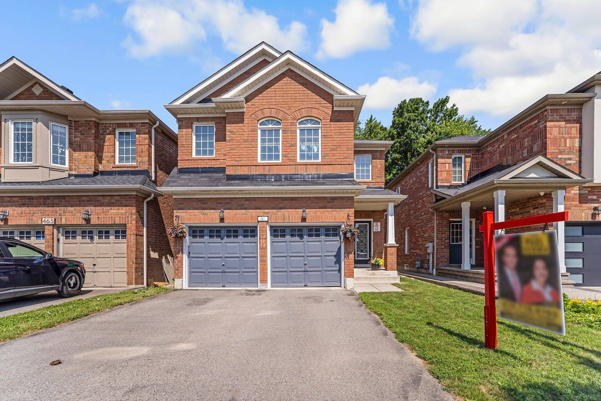 Mississauga, ON L5W 0E2,461 Acumen CT