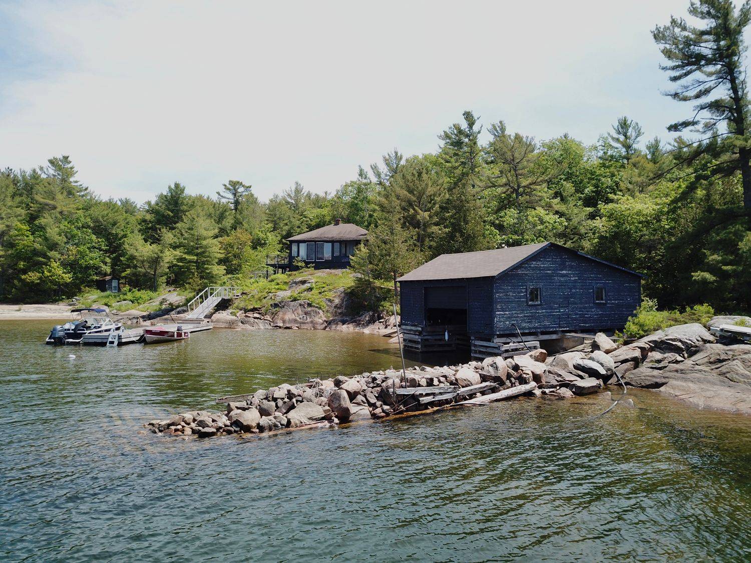The Archipelago, ON P0G 1K0,25 Shawanaga Landing RD