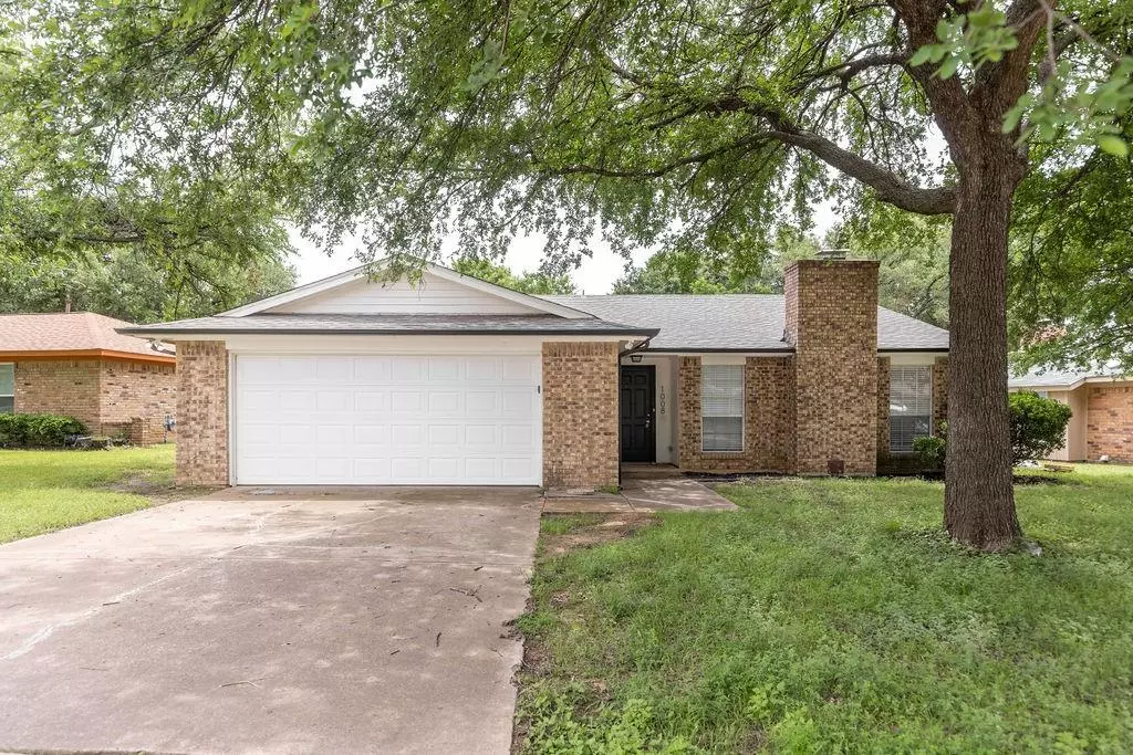 Mansfield, TX 76063,1008 Almond Drive
