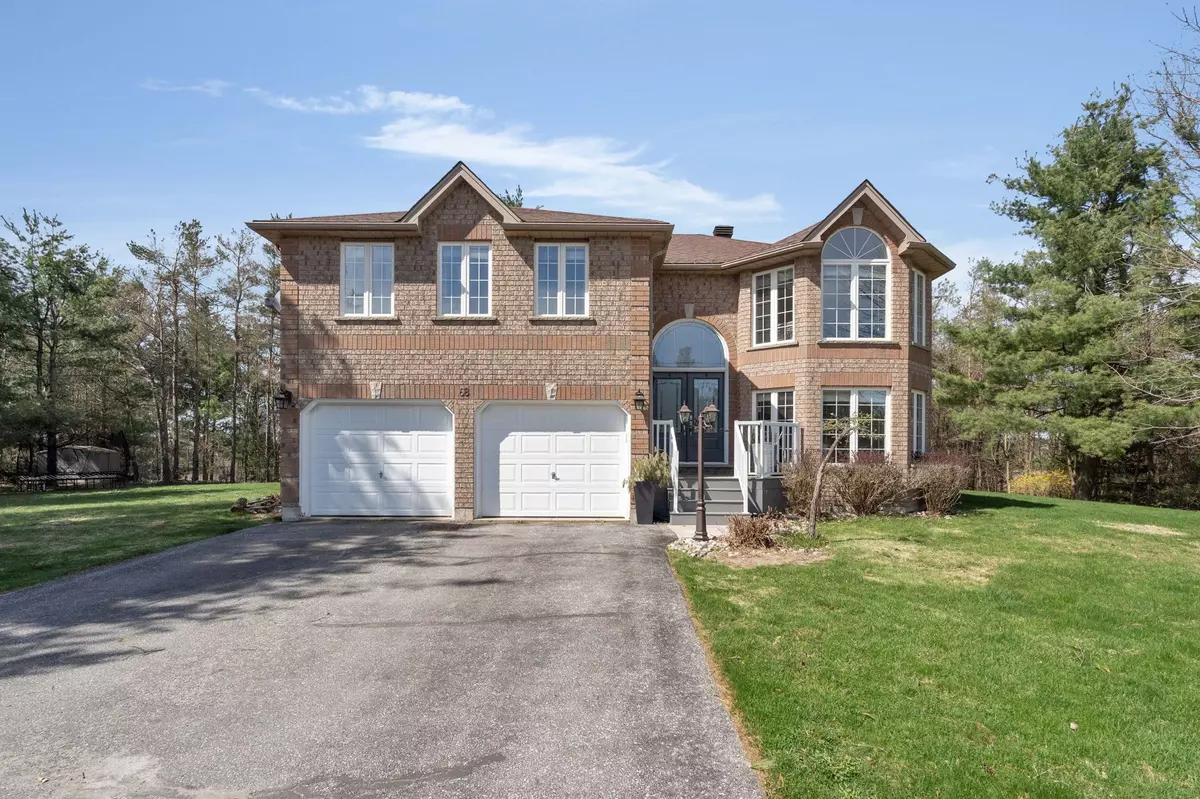 Springwater, ON L0L 1V0,68 Davenport DR