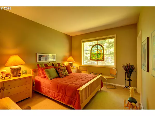 Portland, OR 97229,16190 NW BIRDIE LN