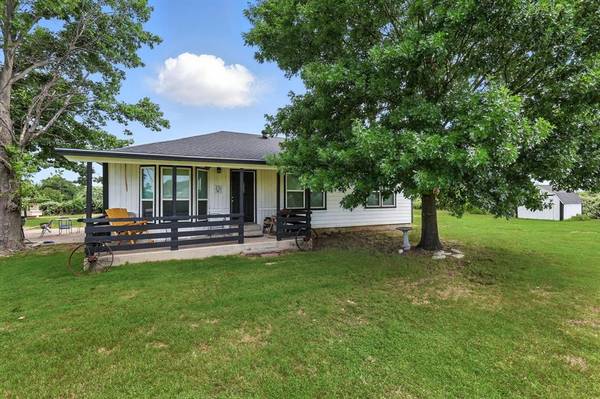 130 County Rd 4774, Boyd, TX 76023