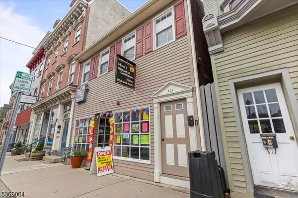 405 S Main St, Phillipsburg Town, NJ 08865