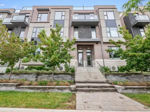 893 Clark AVE W, Vaughan, ON L4J 0K6