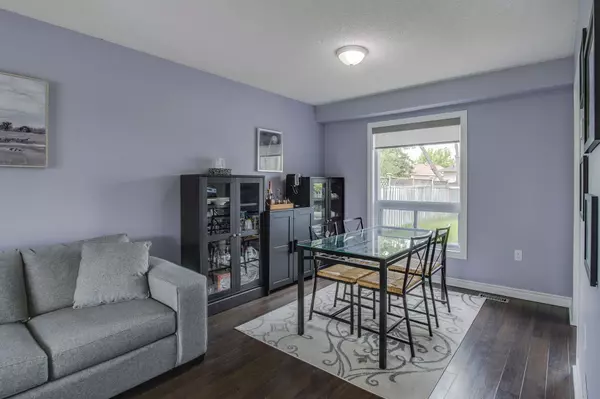 Barrie, ON L4N 7P1,96 Barre DR