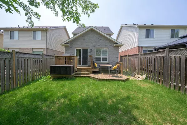 London North, ON N5X 4N3,1934 Bloom CRES