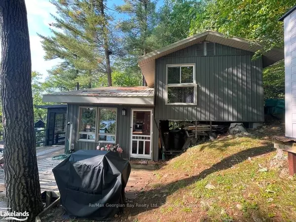 Muskoka Lakes, ON L0K 1E0,4 SEVERN RIVER SR406 N/A