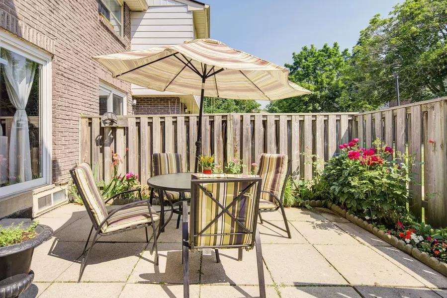95 Rock Fern WAY, Toronto C15, ON M2J 4N3