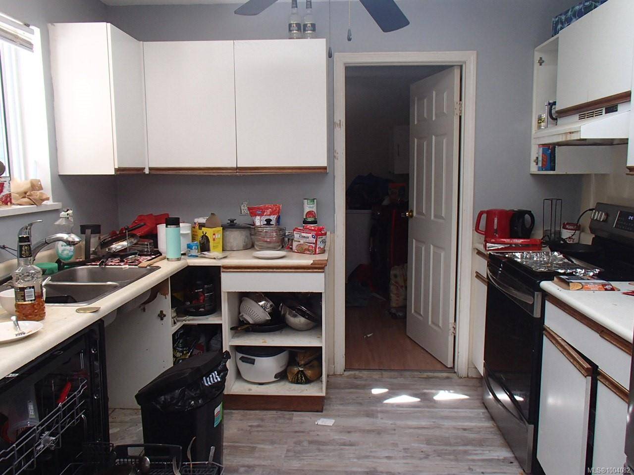 Campbell River, BC V9W 6E4,1526 Stag Rd