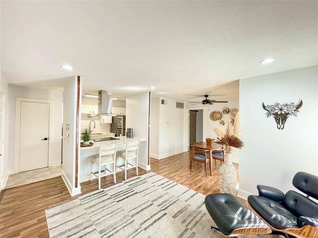 Dallas, TX 75252,18333 Roehampton Drive #123