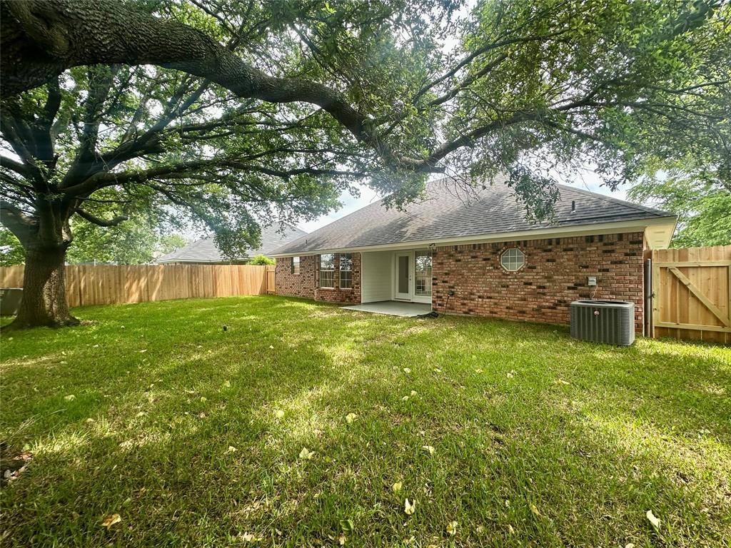Bossier City, LA 71111,2105 Sandhurst Street