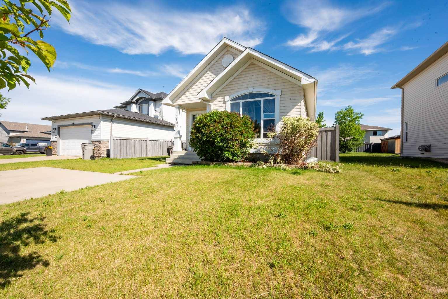 11522 80 AVE, Grande Prairie, AB T8W 2T9