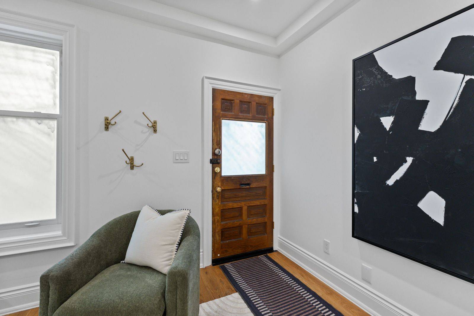 Toronto C01, ON M6H 3W2,381 St Clarens AVE