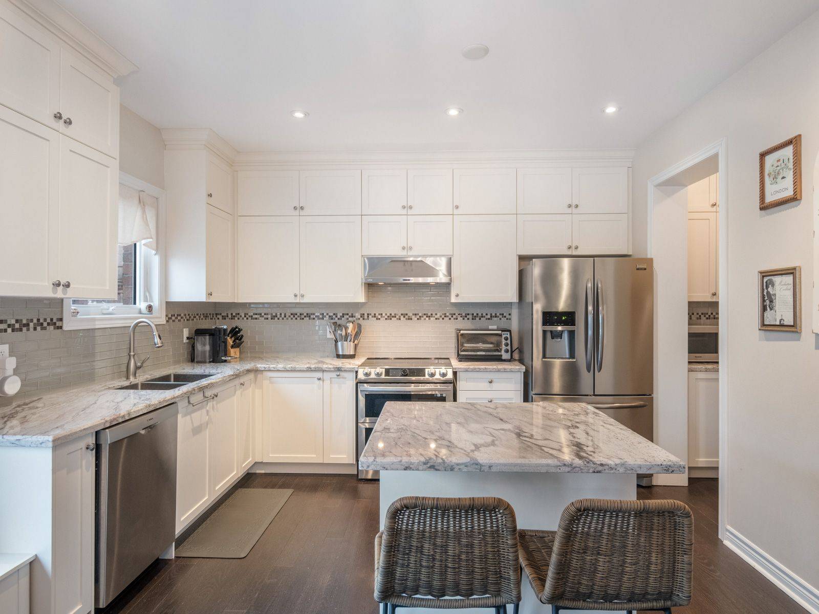 Oshawa, ON L1K 0W2,876 William Lee Ave N/A