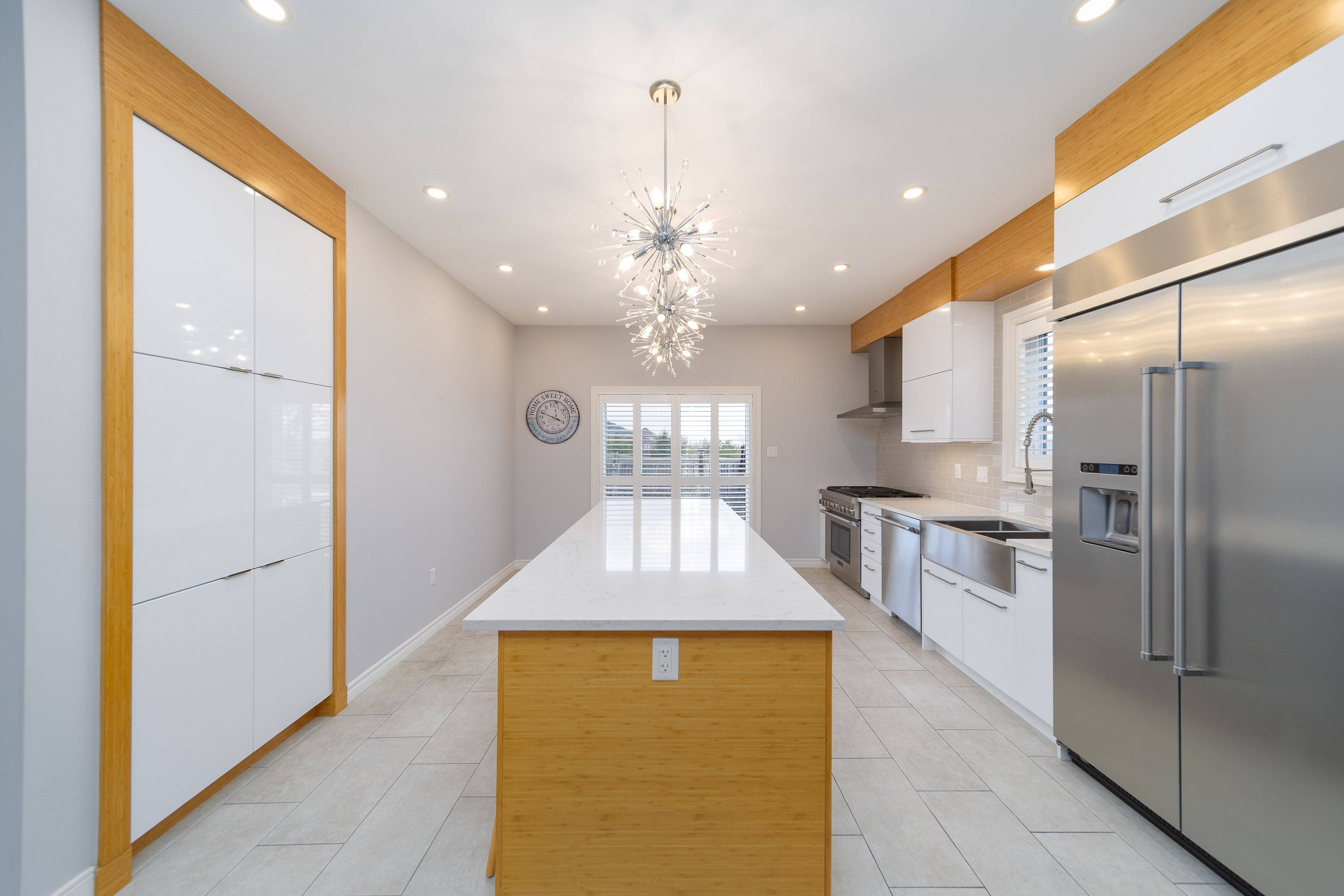 Barrie, ON L4N 0Z1,41 THRUSHWOOD DR