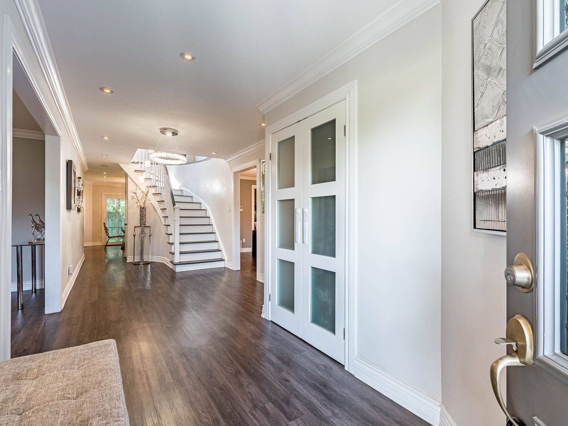 Mississauga, ON L5L 4B4,4079 Rossland CRES