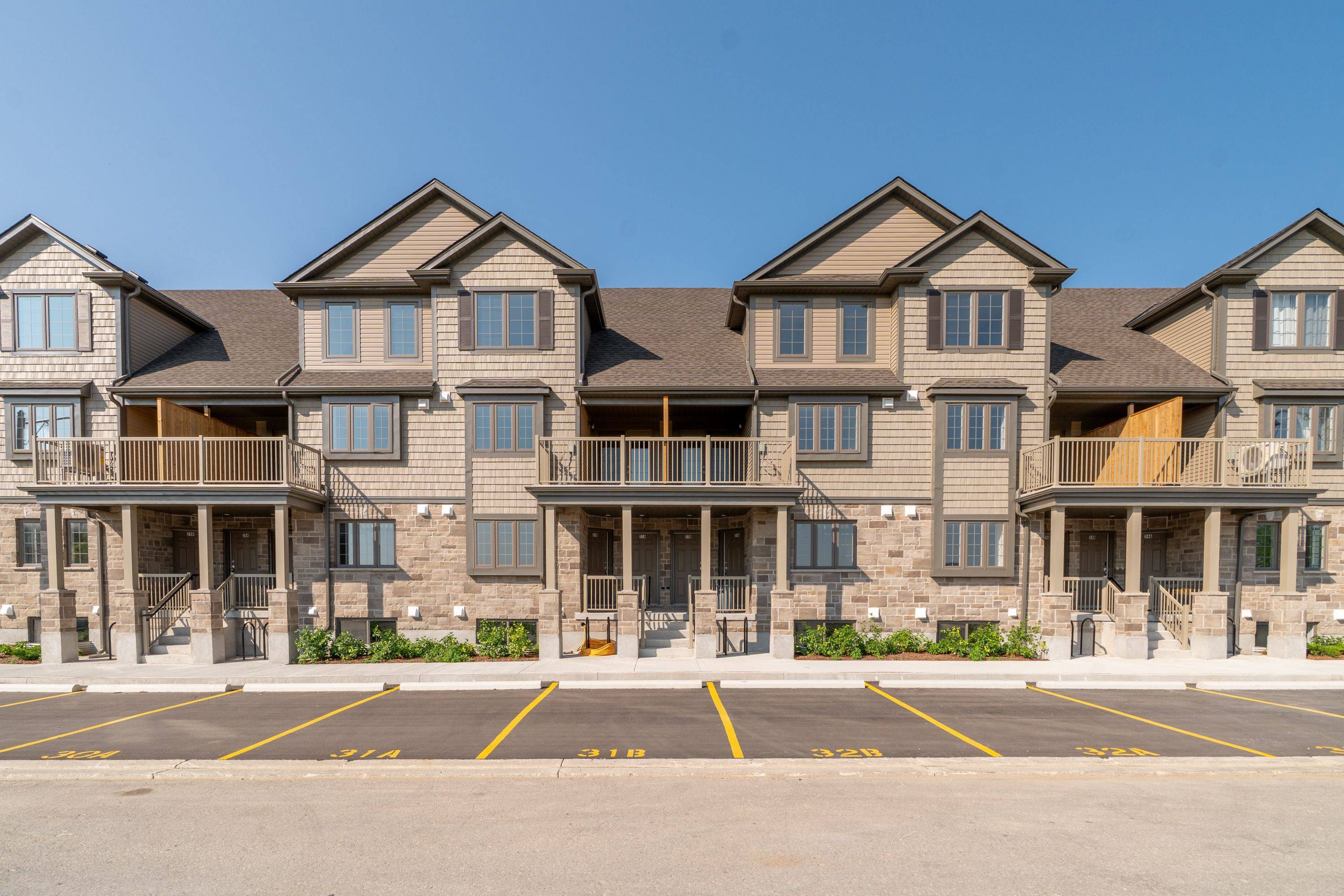 85 Mullin DR #31B, Guelph, ON N1E 0R4