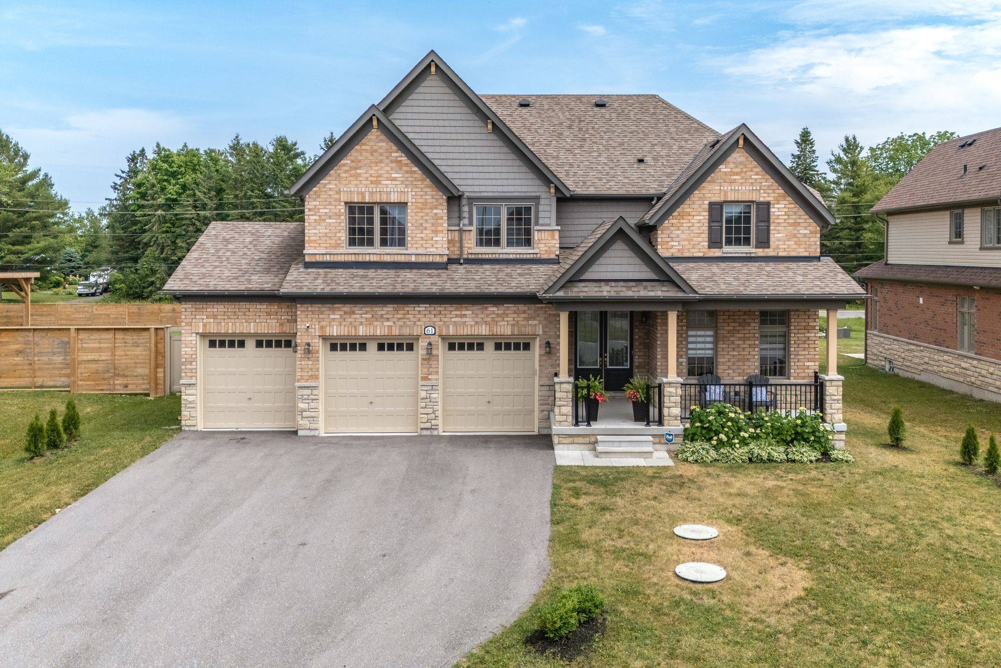 61 Summer Breeze DR, Prince Edward County, ON K0K 1L0