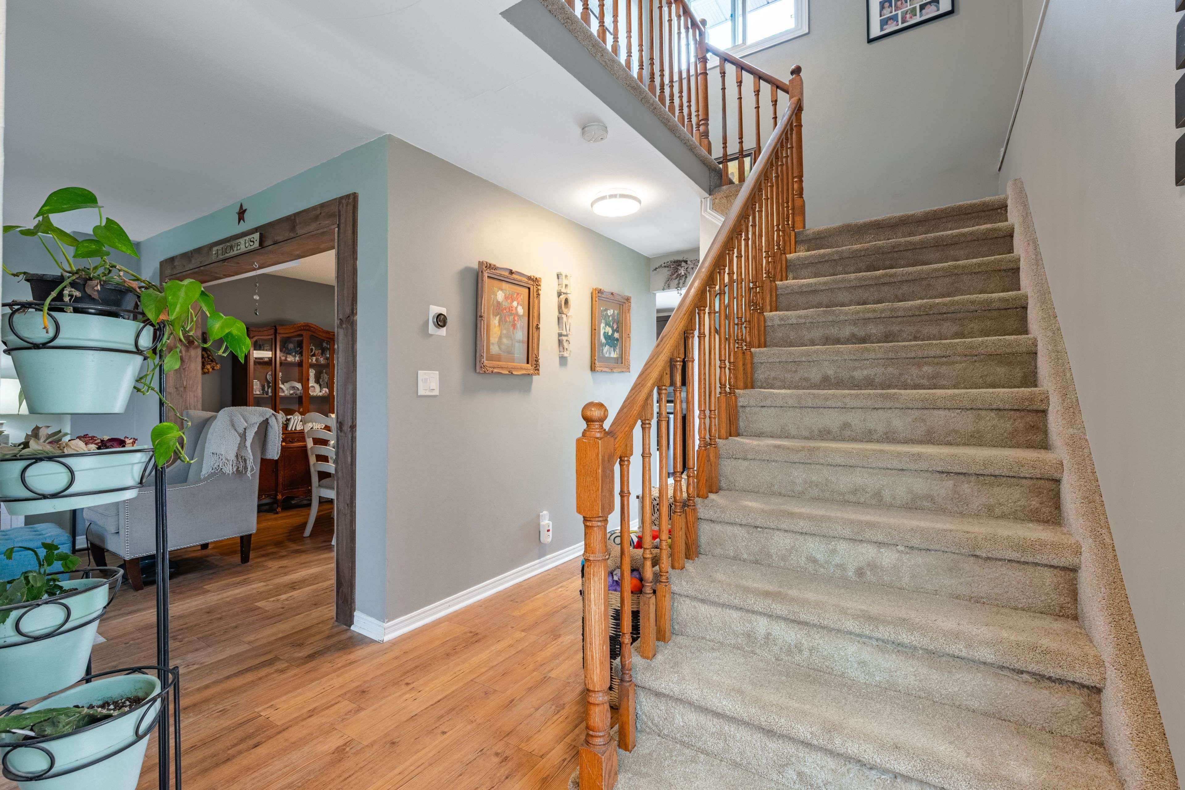 Kingston, ON K7M 7Y4,587 Davis DR