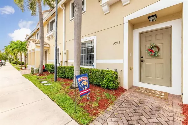 Tamarac, FL 33321,5933 Glasgow Way #5933