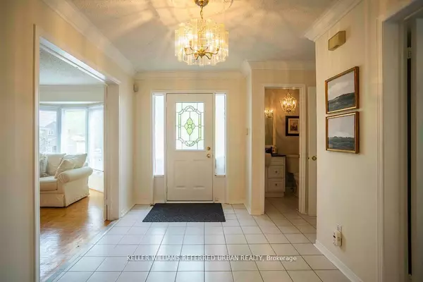 Newmarket, ON L3X 1R1,32 Nelson CIR
