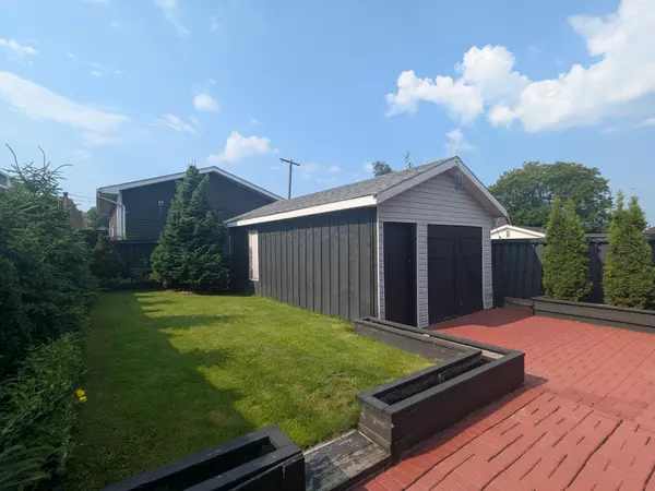 Timmins, ON P4N 2X5,241 Commercial AVE