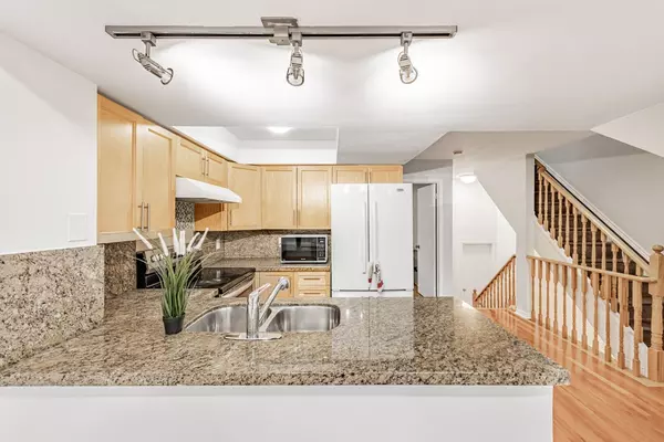 Mississauga, ON L4Z 3N8,60 Barondale DR #256
