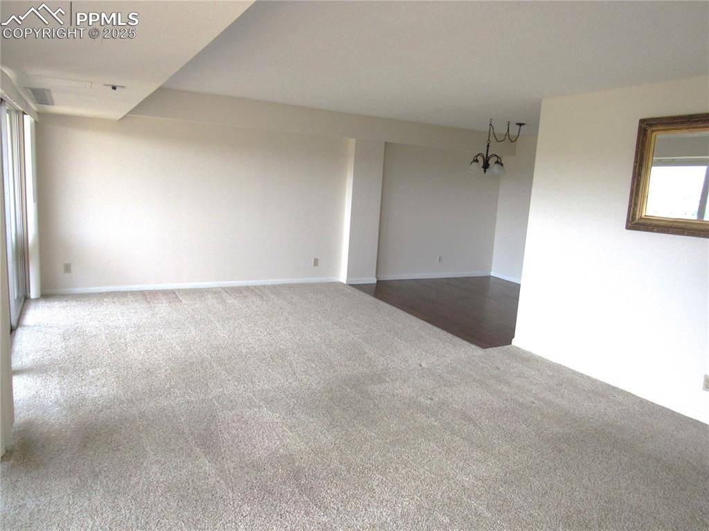 Colorado Springs, CO 80910,411 Lakewood CIR #B1009