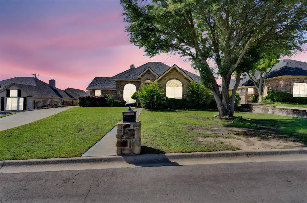 Cleburne, TX 76033,1607 W Westhill Drive