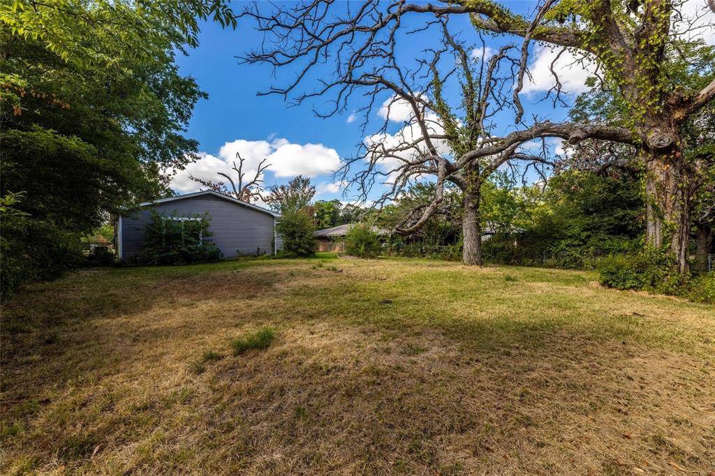 Paris, TX 75460,2142 W Sherman Street