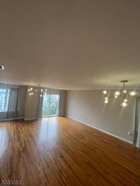 Newark City, NJ 07104,42-44 Chester Ave