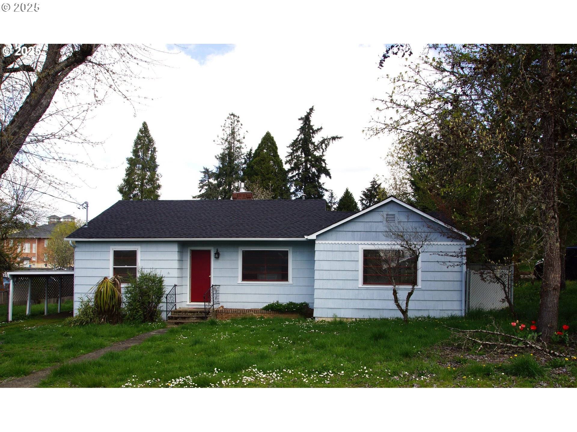 Oakland, OR 97462,134 SE 5TH ST