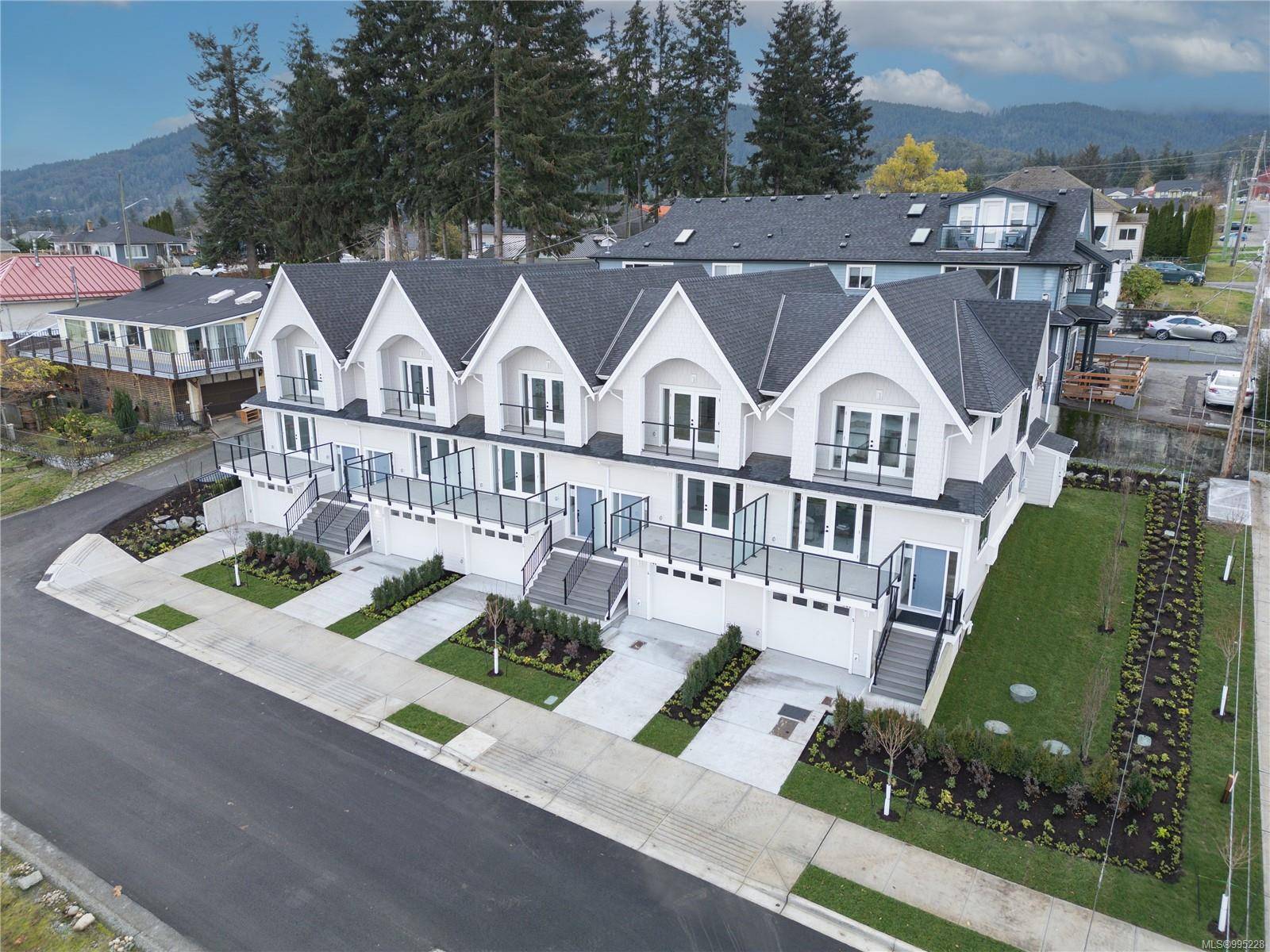 Ladysmith, BC V9G 1T4,340 2nd Ave #103