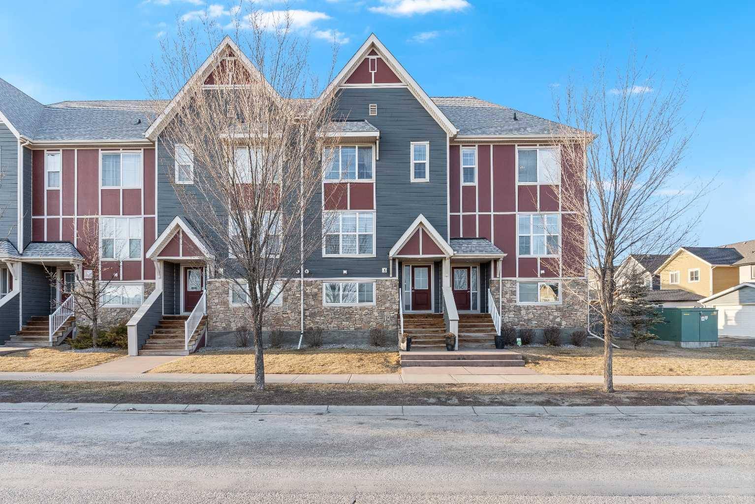 297 Mahogany BLVD Southeast, Calgary, AB T3M 2G6