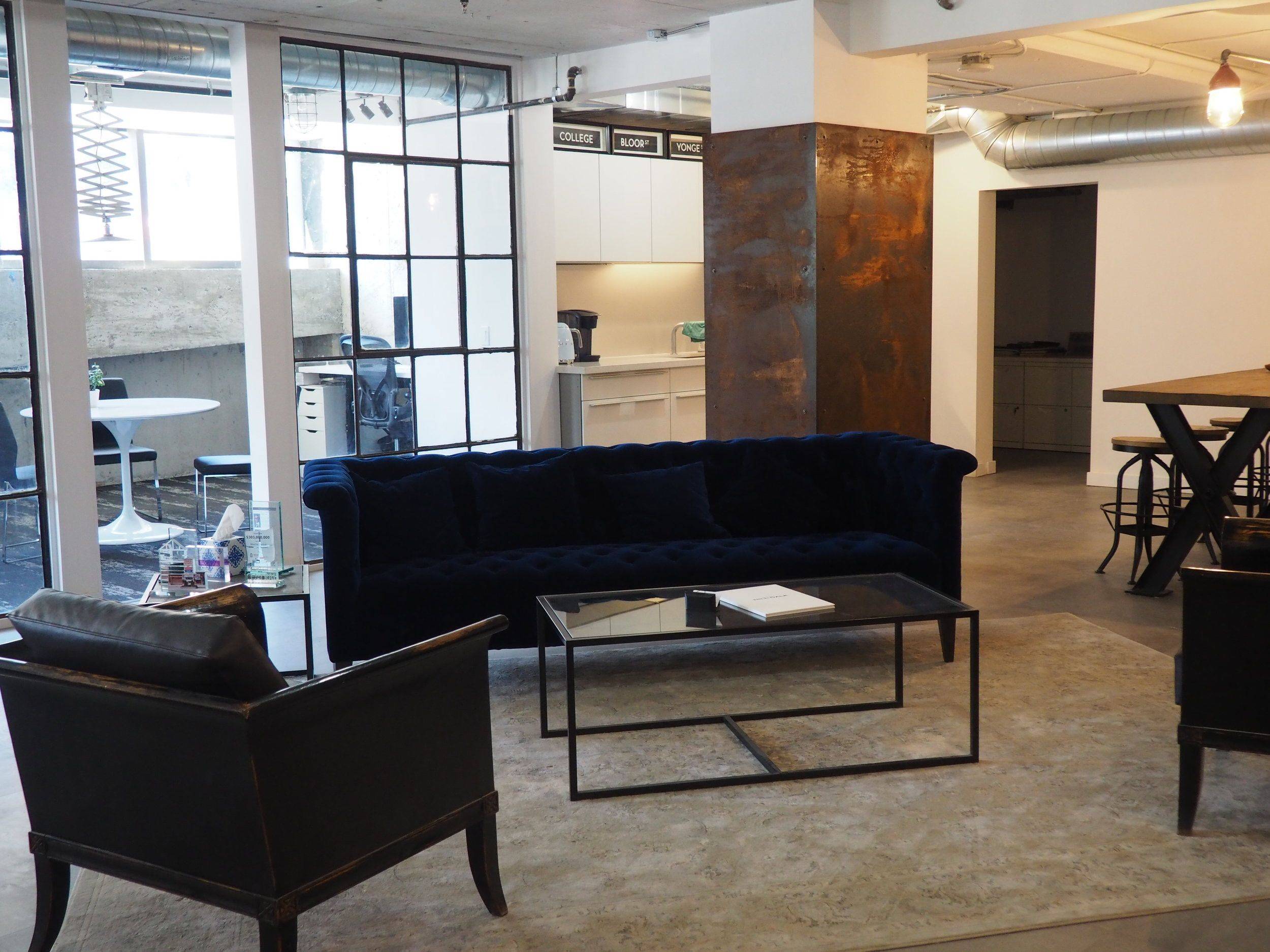 Toronto C09, ON M4T 2Y7,1133 Yonge ST #101