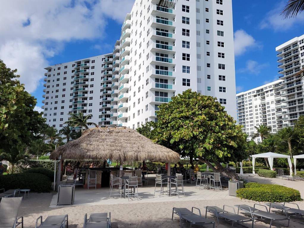 [StreetName, UnitNumber, StreetNumber, StreetDirPrefix], Hollywood, FL 33019