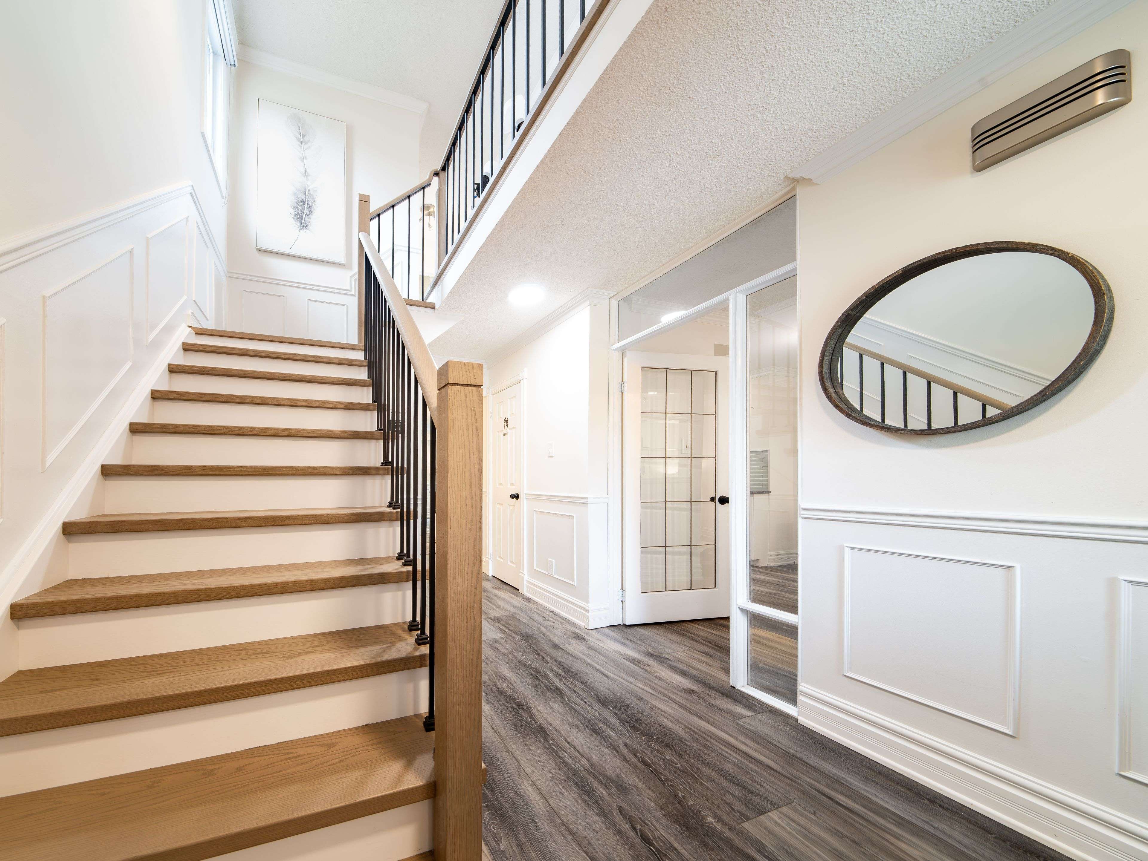Newmarket, ON L3X 1W5,703 Caradonna CRES