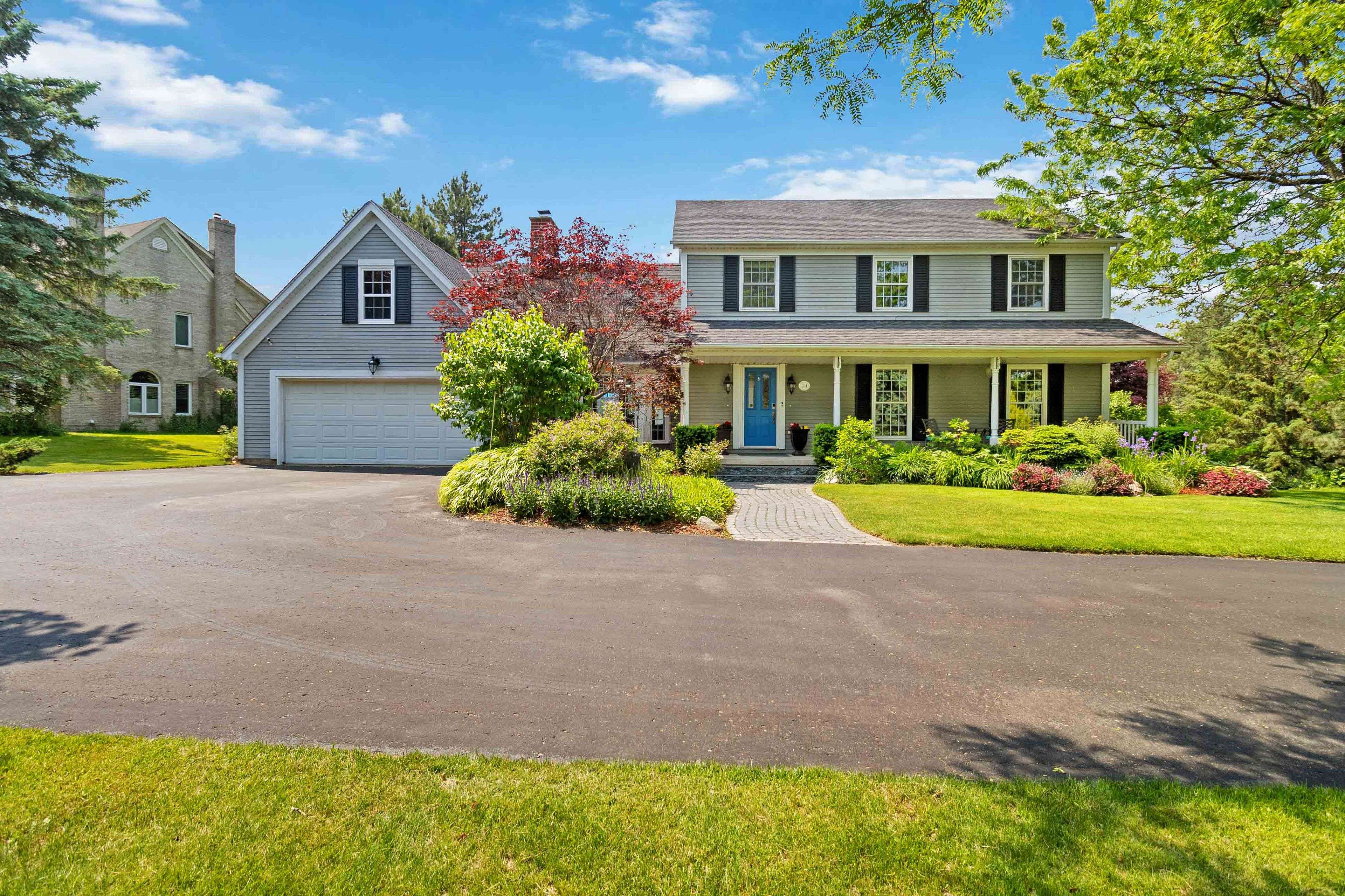 Milton, ON L0P 0A1,151 Wheelihan WAY