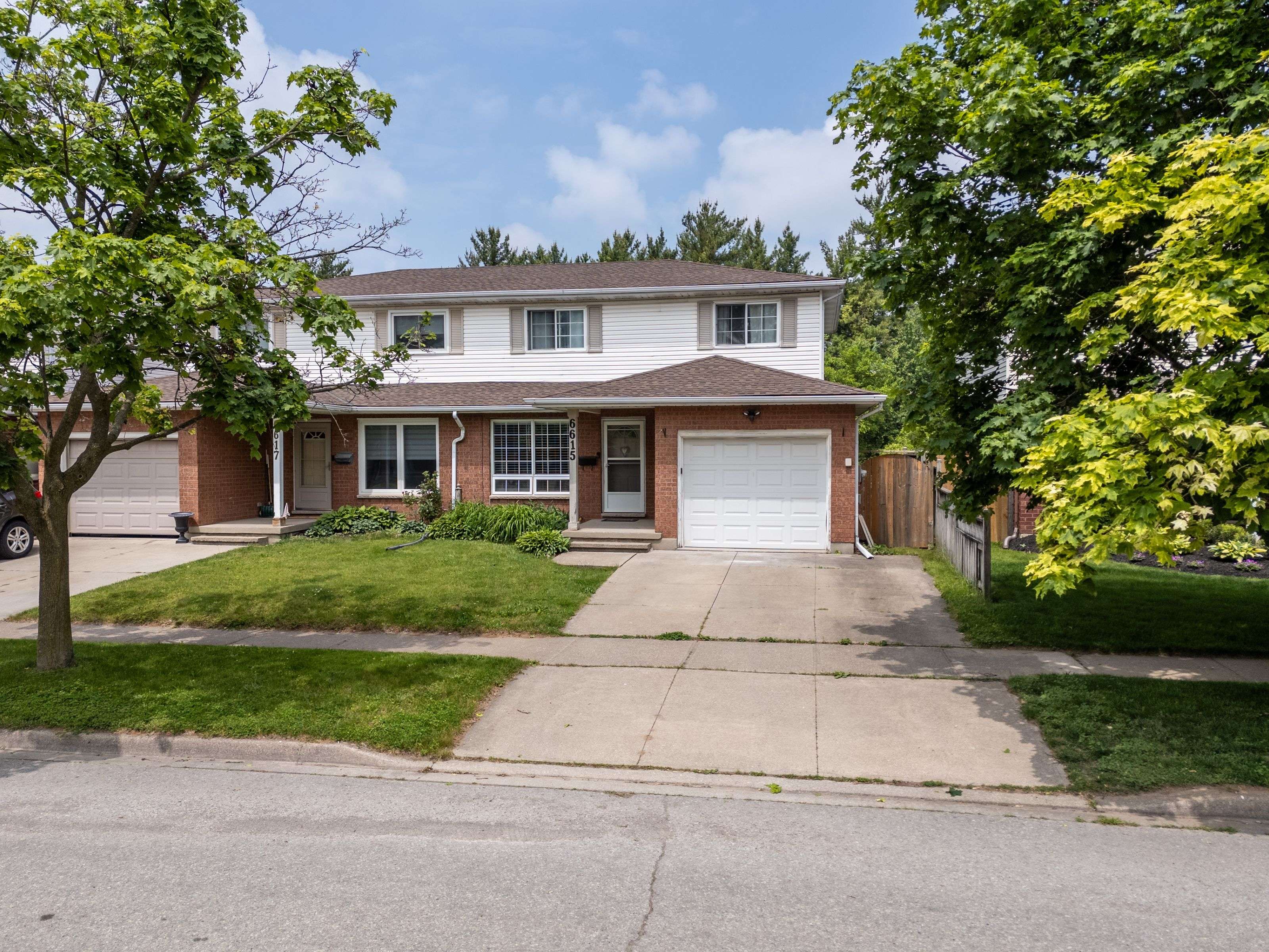 Niagara Falls, ON L2E 7H7,6615 Harper DR