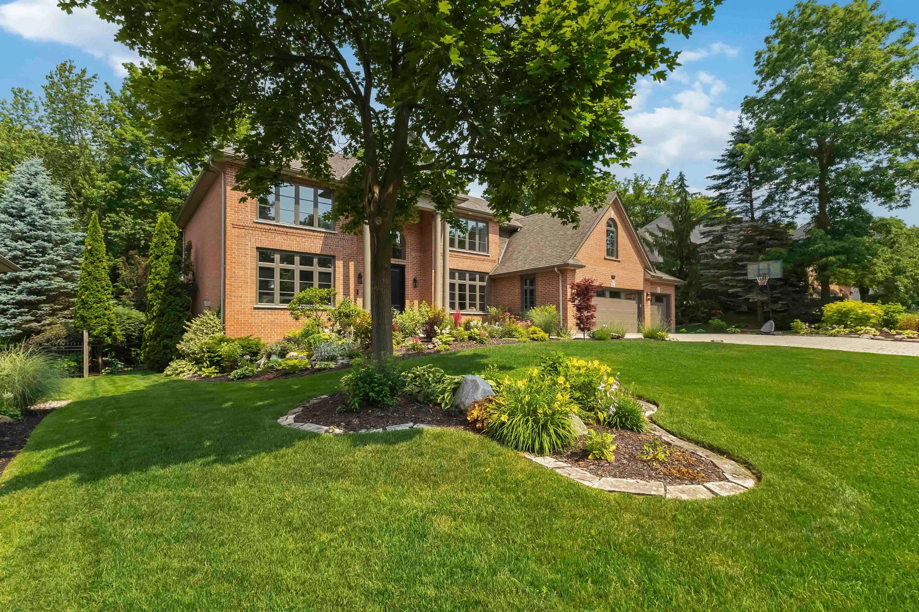 London North, ON N6H 5H4,90 Fitzwilliam BLVD
