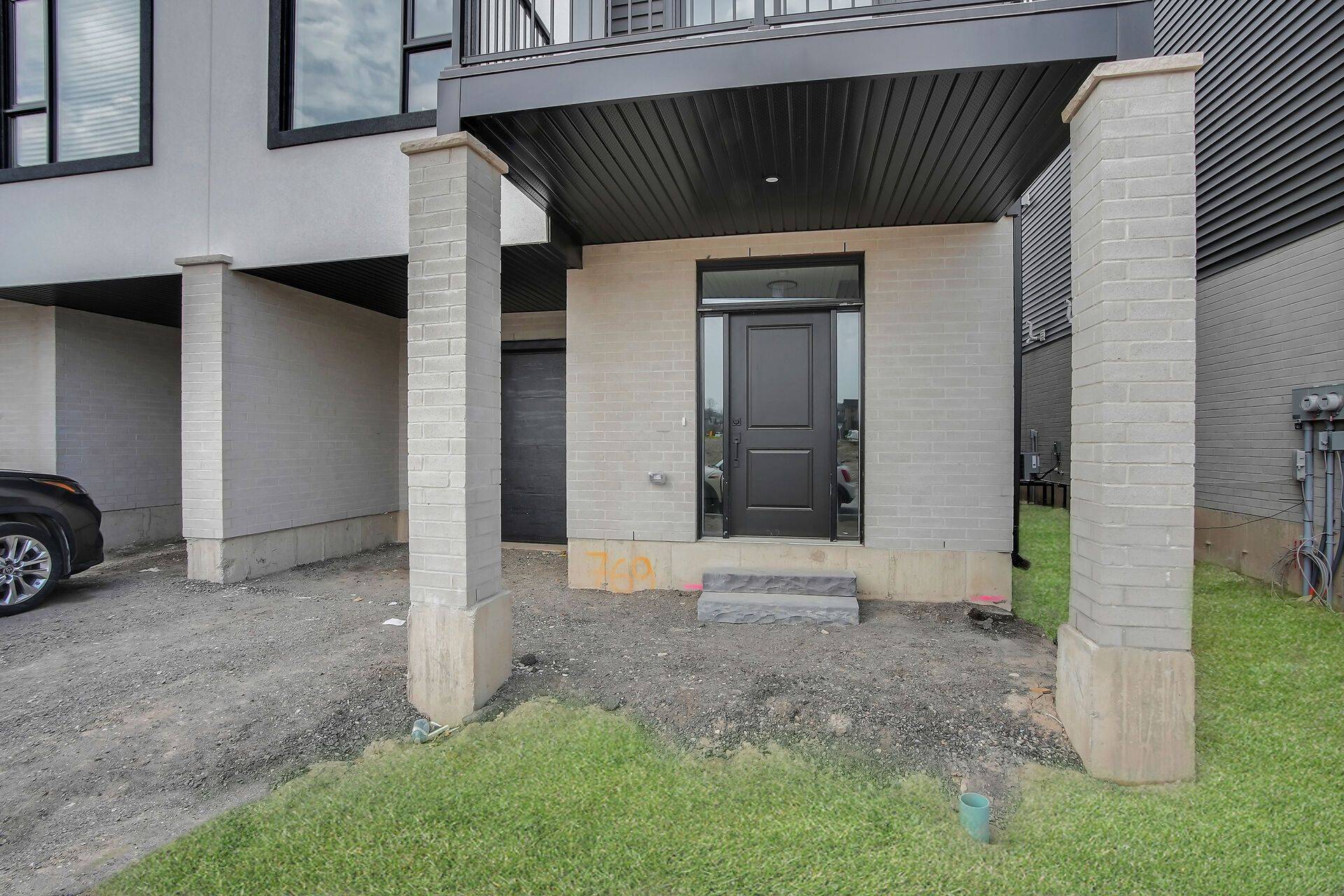 London North, ON N6G 5B1,798 Buckeye LN