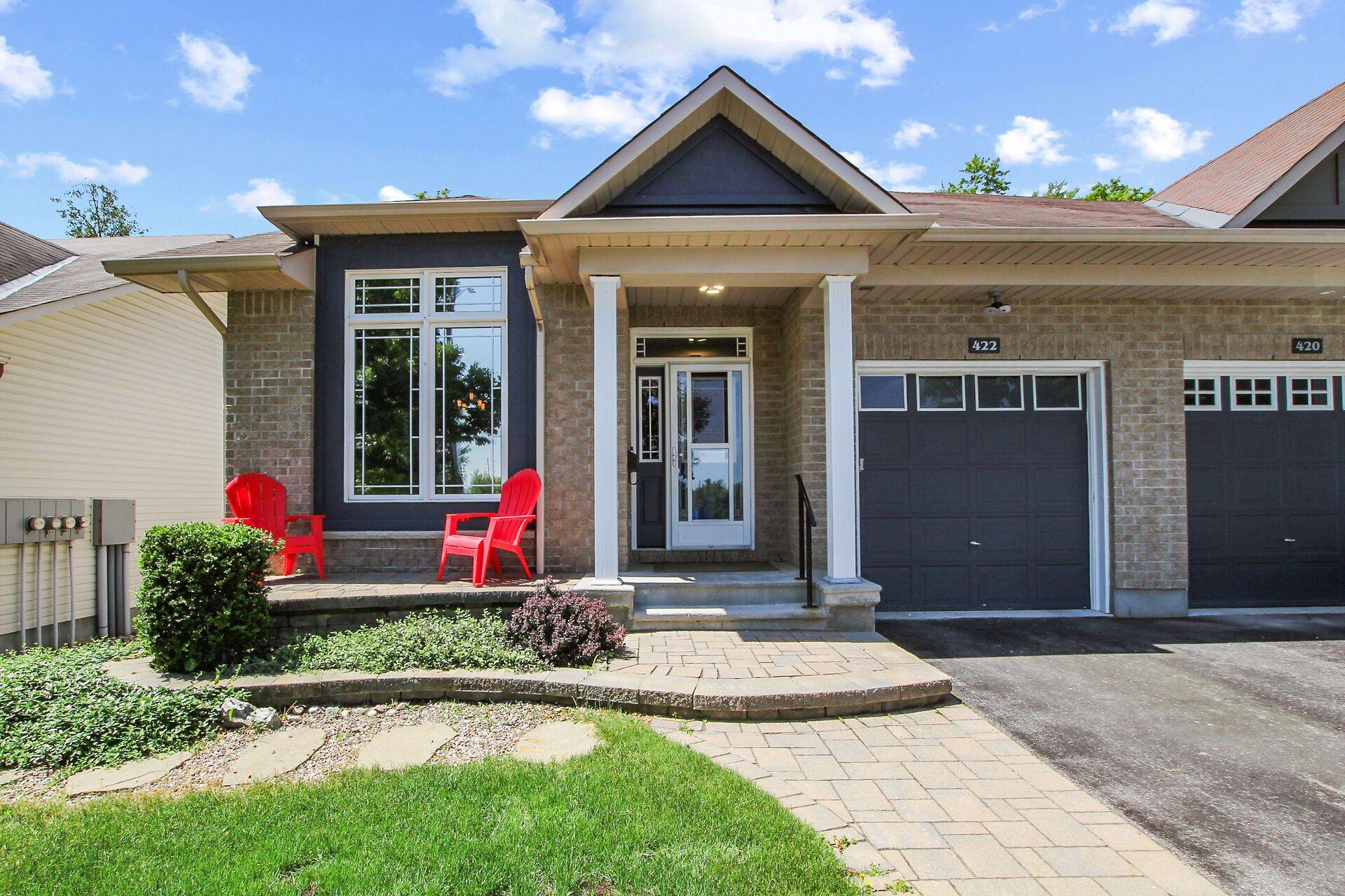 Kanata, ON K2K 0B7,422 Statewood DR